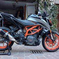 KTM DUKE 390 2021 Silver