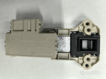 Blocco porta cestello Ariston/Indesit 