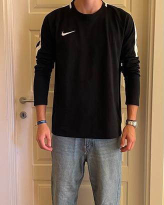 Felpa nike vintage ‘00 nera e bianca