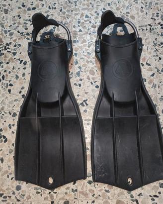 Pinne Subacquea Sub APEKS RK3 Standard Taglia LARG