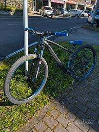 Rockrider st500 (wheelie bike)+ pezzi originali