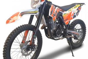 Moto cross 250cc 4t a marce