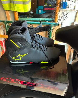 Scarpe moto alpinestars