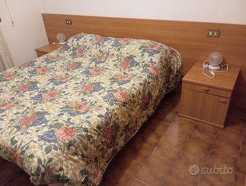 Camera con balcone giardino