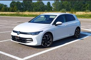 Volkswagen Golf Style 1.5 eHybrid PHEV 204C #12024