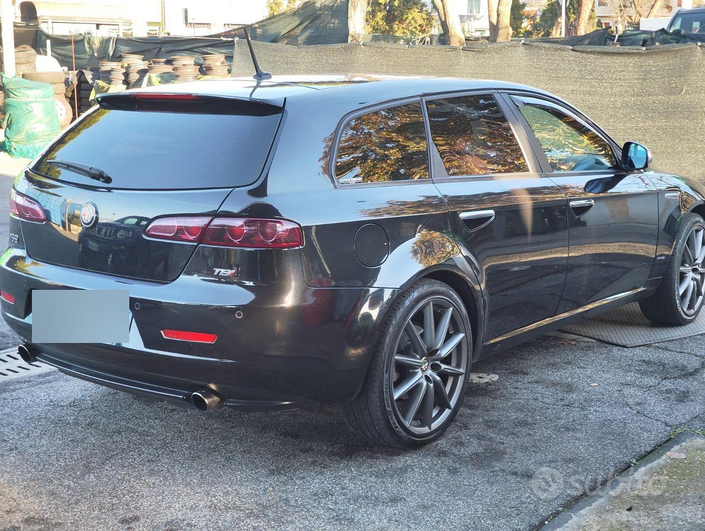 Alfa Romeo 159 2010 photo 3