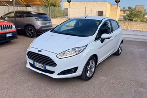 Ford Fiesta 1.5 TDCi 75CV Titanium led keyless