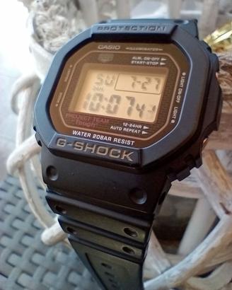 Casio G-Shock DW-5030C-1 30th Anniversary raro