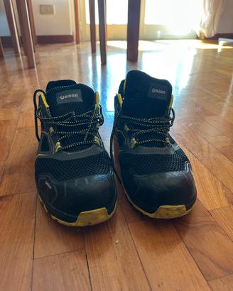 Scarpe antinfortunistiche