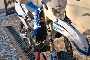 yamaha wr250f  mod.22/24