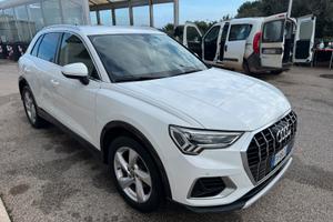 Audi Q3  Busness Advance 35 TDI S TRONIC