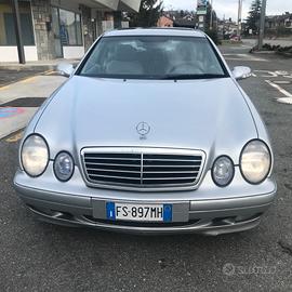 MERCEDES Classe CLK (C/A208) - 2000