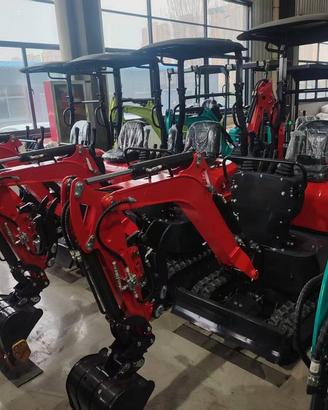 Miniescavatori nuovi Nicosail da 8 a 25 q.li