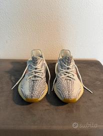 Adidas Yeezy Boost 350 V2 blu