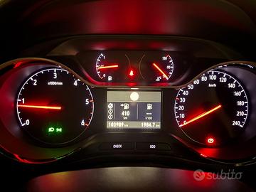 Opel Crossland X 1.6 ECOTEC