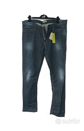 Pantaloni uomo jeans 
Versace jeans taglia 56
Nuov