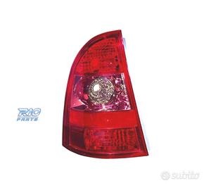 FANALE SINISTRO TOYOTA COROLLA STATION WAGON 04-07