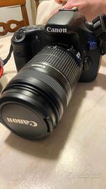 Fotocamera canon con lenti