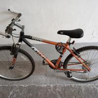Bicicletta trek 810