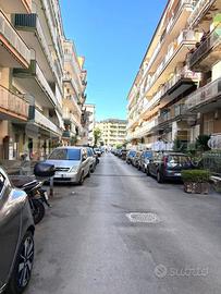 Via Parmenide - Con Box - Pianura