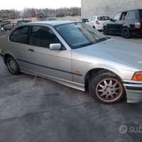 BMW 316 E36 compact 1999 per ricambi