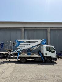 PIATTAFORMA AEREA AUTOCARRATA 2O METRI SOCAGE