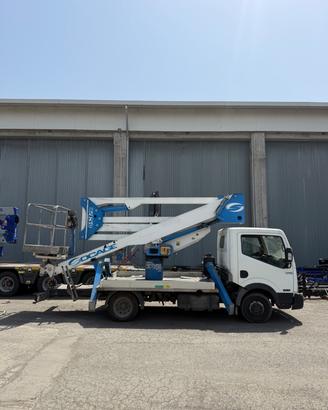PIATTAFORMA AEREA AUTOCARRATA 2O METRI SOCAGE