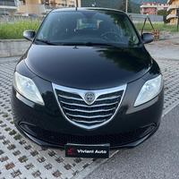 Lancia ypsilon Mod. PLatino  1.2 Benzina/Gpl