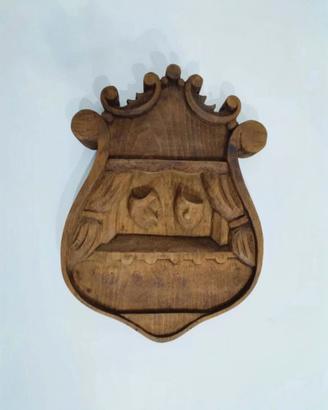 Antico scudetto teatrale decorativo in legno, fine