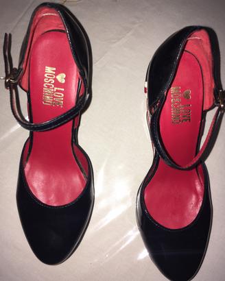 Décolleté   Love Moschino