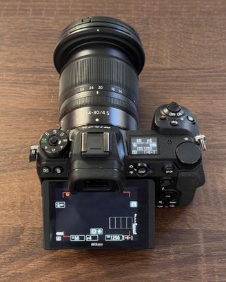Nikon Z7 KIT