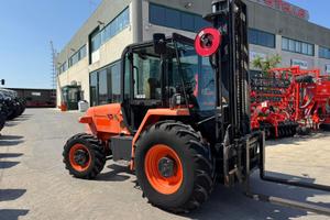 Muletto trattore JCB