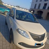 Lancia Ypsilon 1.2 GPL