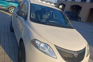 Lancia Ypsilon 1.2 GPL