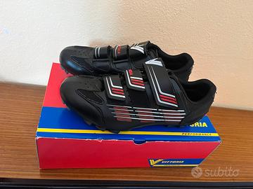 Scarpe ciclismo Vittoria nuove