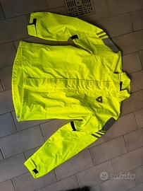 Abbigliamento antipioggia da Moto
