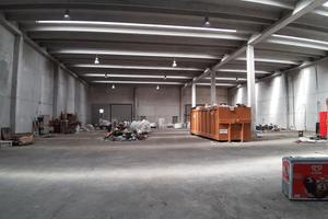 Porto Torres, capannone 1600 mq - lotto 9000 mq