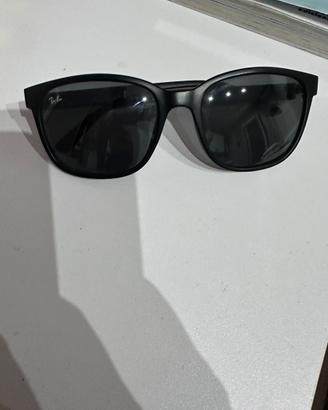 Occhiali da sole rayban