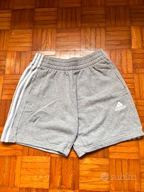 pantaloncini adidas