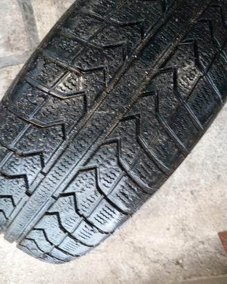 Pneumatici da neve 195 60 15 e 195 65 15 