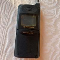 Motorola international 8700 cellulare