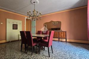 PALAZZINA A SANT'AGATA DE' GOTI