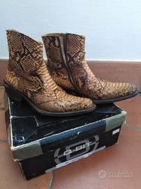Stivali pitone