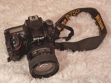 d750, kit obiettivi e flash e adattatore