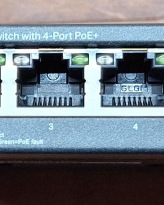 Switch TP-Link TL-SG1005P 5 porte gigabit PoE 65 W