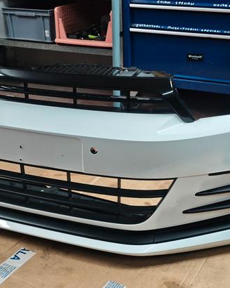 Paraurti bianco VW Scirocco R-LINE FACELIFT