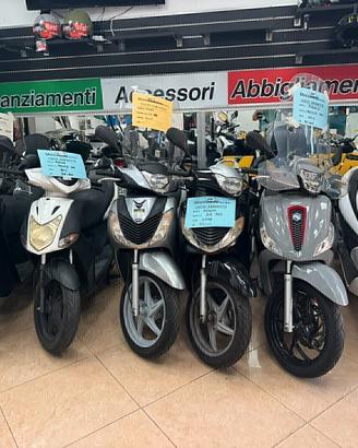 Honda SH 150/ 125 da 1.000 euro in su - PERMUTE