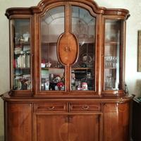 Vetrina Credenza in Noce Intarsiata