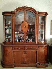 Vetrina Credenza in Noce Intarsiata