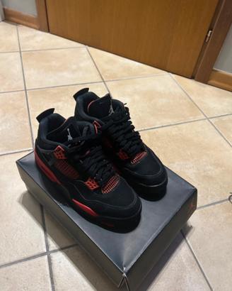 Jordan 4 red thunder